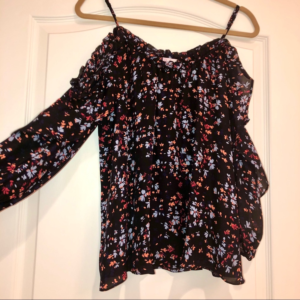 Parker Floral Cold Shoulder Blouse READY TO SHIP TODAY (7/8)!
